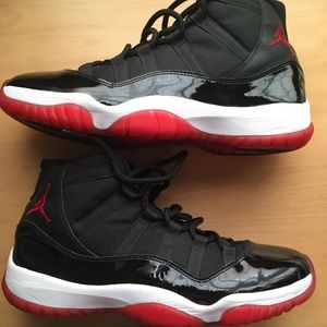 Nike Air Jordan bred 11